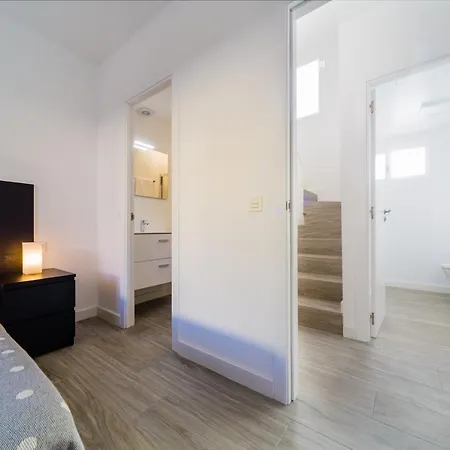 Carlotta's Sea-cret * Playa Honda (Lanzarote)