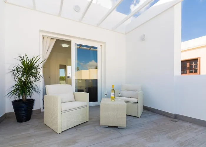 Carlotta´s Sea-cret Casa vacanze Playa Honda (Lanzarote)